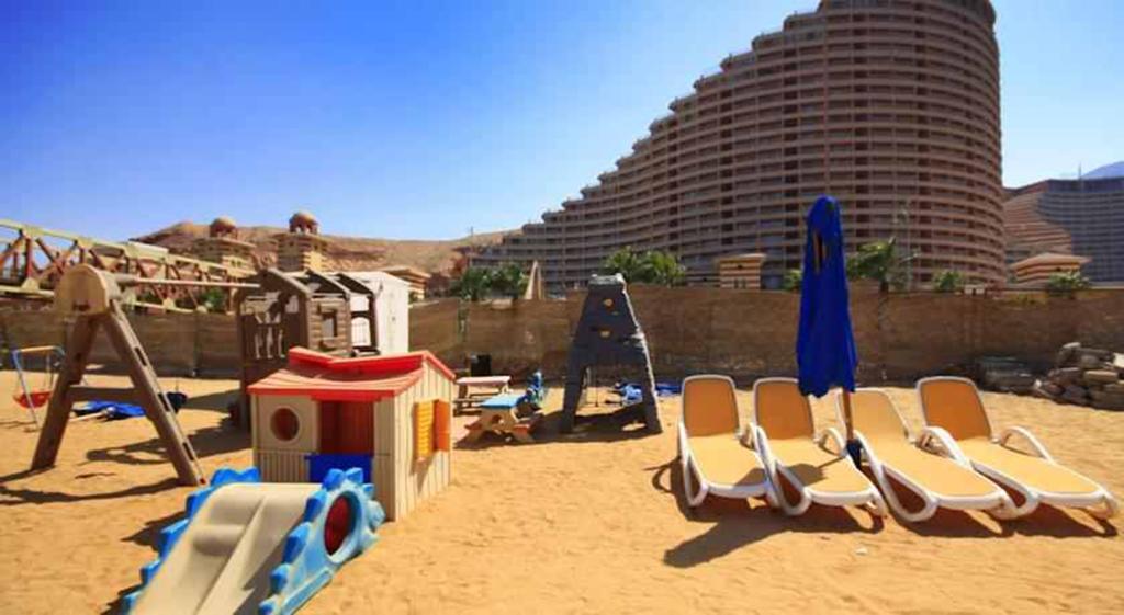 Two-Bedroom Apartment At Porto Sokhna Pyramids - Families Only Ain Sukhna Rum bild